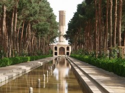 Езд (Іран) - сад Даулат Абад
