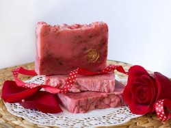 Розовое масло сувениры Болгария