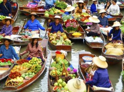 Плавучий рынок Тайланд