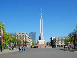 4. Рига - площадь памятника свободы 