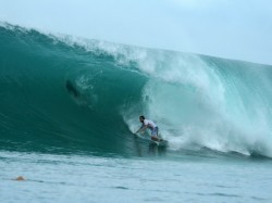 3. Нiас (Інданезія) - сёрфінг