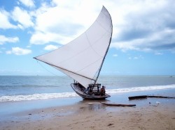 3. Форталеза (Бразилия) - лодка «жангадас»
