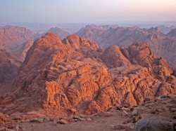 2. Дахаб (Египет) – Гора Моисея