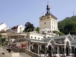 3. Карловы Вары (Чехия) -  Замковая башня и Рыночная колоннада