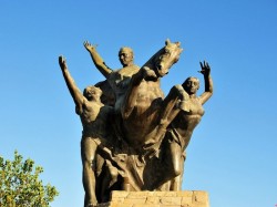 1. Анталия - Памятник Ататюрку