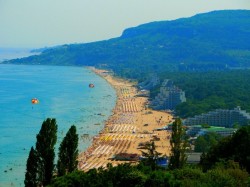 Кранево (Болгария) -  вид на пляж курорт
