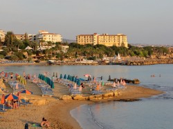 4. Пафас (Кіпр) - пляж