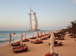 Дубай (ОАЭ) - пляж Burj Madinat