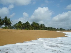 2. Калутара (Шри-Ланка) - пляж
