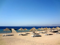 4. Акаба (Иордания) - частный пляж