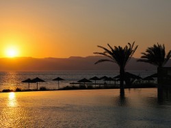 4. Тала Бей (Иордания) - закат над Акабским заливом
