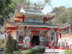 1. Ко Чанг - монастырь Чао По