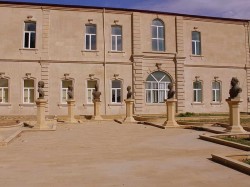 4. Бузоўна (Азербайджан) - школа