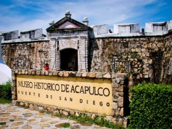 Акапулько -  крепость Сан-Диего