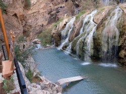 4. Зарка-Маин (Иордания) - естественный термальный бассейн