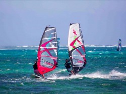 2. Южное побережье (Маврикий) - водные виды спорта