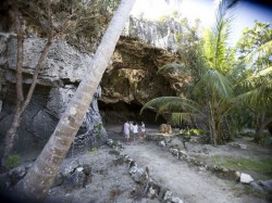 1. Эльютера (Багамские острова) — Пещера Священников