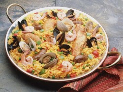 4. Национальная кухня Португалии  - плов с морепродуктами (Маришка)
