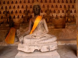 Лаос - Буда