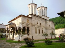 Румыния - Монастырь в Хорезу
