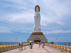 2. Хайнань - статуя Буды ў Гаасюне