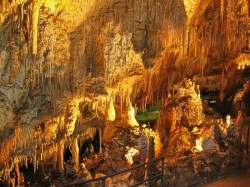 5. Бермудские острова - Кристальная пещера