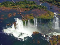 2. Аргентина - водопад Игуасу