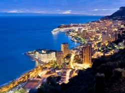 2. Монако - вечерний Монако
