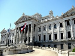 Уругвай - Здание Парламента