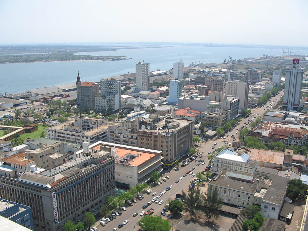 Fete Frumoase Cidade de Maputo | Sentimente