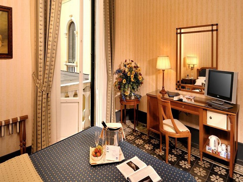 Бест вестерн  роял 4* / Best western grand hotel royal 4