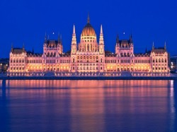 Будапешт (Венгрия) - здание Парламента