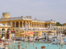 3. Будапешт (Венгрия) – Купальня Сечени