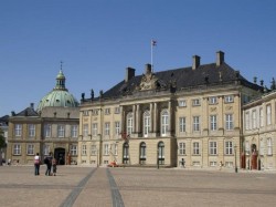 Копенгаген (Дания) - Королевский дворец Амалиенборг