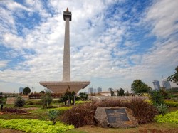 Национальный монумент Джакарта