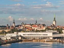 Таллин - вид на порт