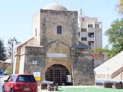 Киренийские ворота