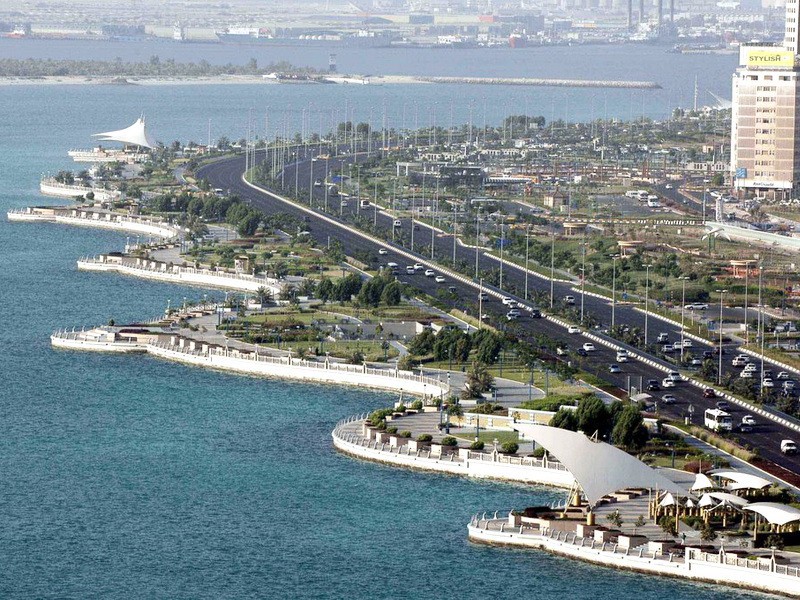 Корниш набережная абу. Набережная Corniche Абу Даби. Набережная Корниш в Абу-Даби. Корниш роуд Абу Даби.