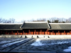 3. Храм Чонмё