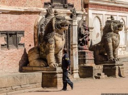 2. Бхактапур - Львиные ворота