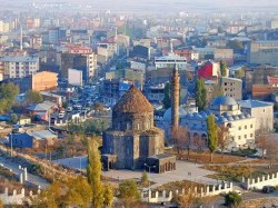 1. Сарыкамыш (Турция) – панорама города Карс 