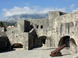 Герцег Нови (Черногория) - крепость