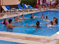 Бодрум (Турция) - молодежный отдых бассейн