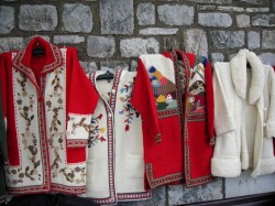 2. Бечичи (Черногория) - национальные костюмы