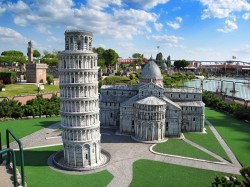 2. Римини (Италия) - тематический парк Италия в миниатюре