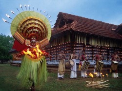 Керала (Индия) - танец тейям