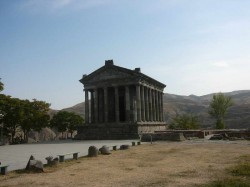 3. Арзни (Армения) - Гарни - храм Солнца