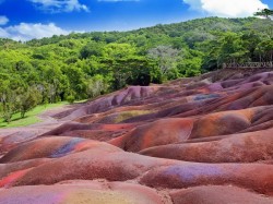3. Южное побережье (Маврикий) - цветные пески Шамарель