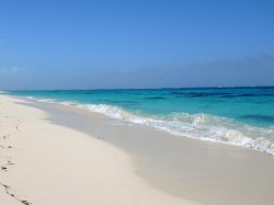 1. Эльютера (Багамские острова) — пляж