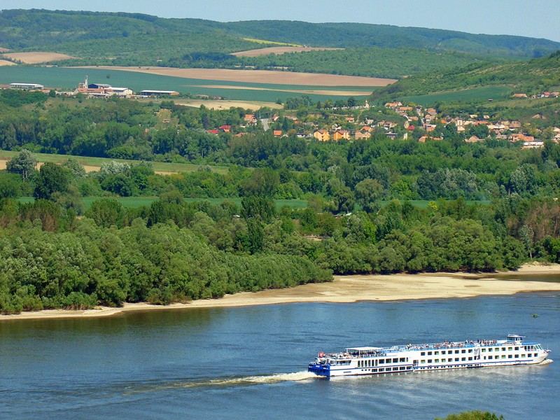 2. Словакия – Дунайская низменность 